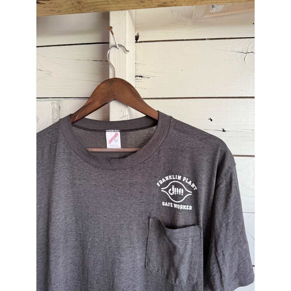 Vintage Jerzees Franklin Plant Safe Worker Pocket T-Shirt XL faded Made in USA - Picture 2 of 5